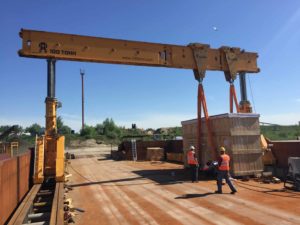 Перемещение и установка в проектное положение задней и передней траверс главного цилиндра горизонтального гидравлического пресса ПА8745П