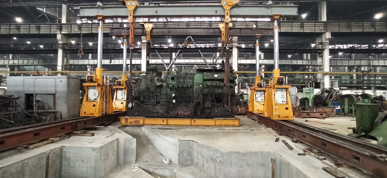 Установка ковочной машины на фундамент