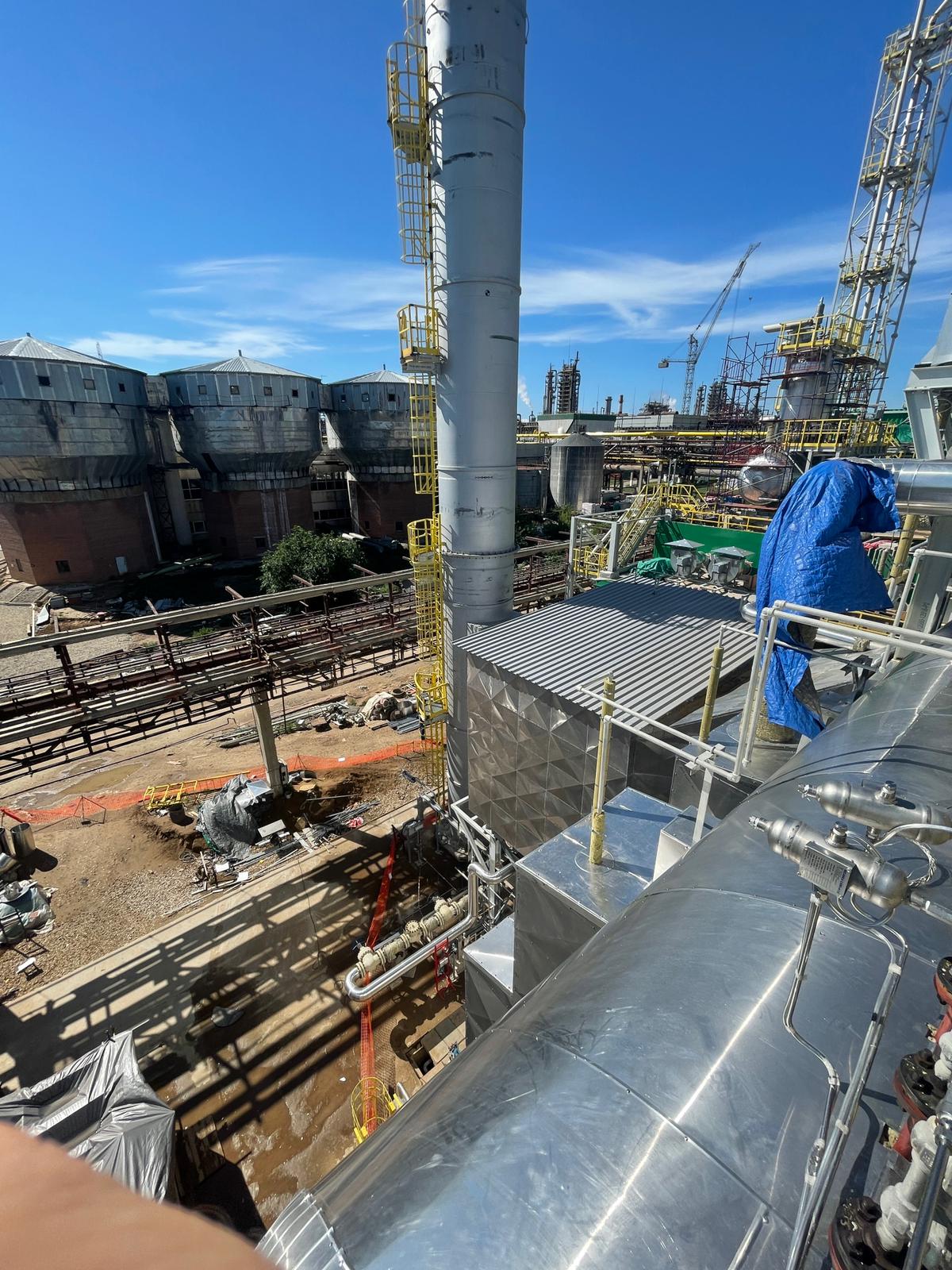 Монтаж котла LOINTEK на химическом предприятии