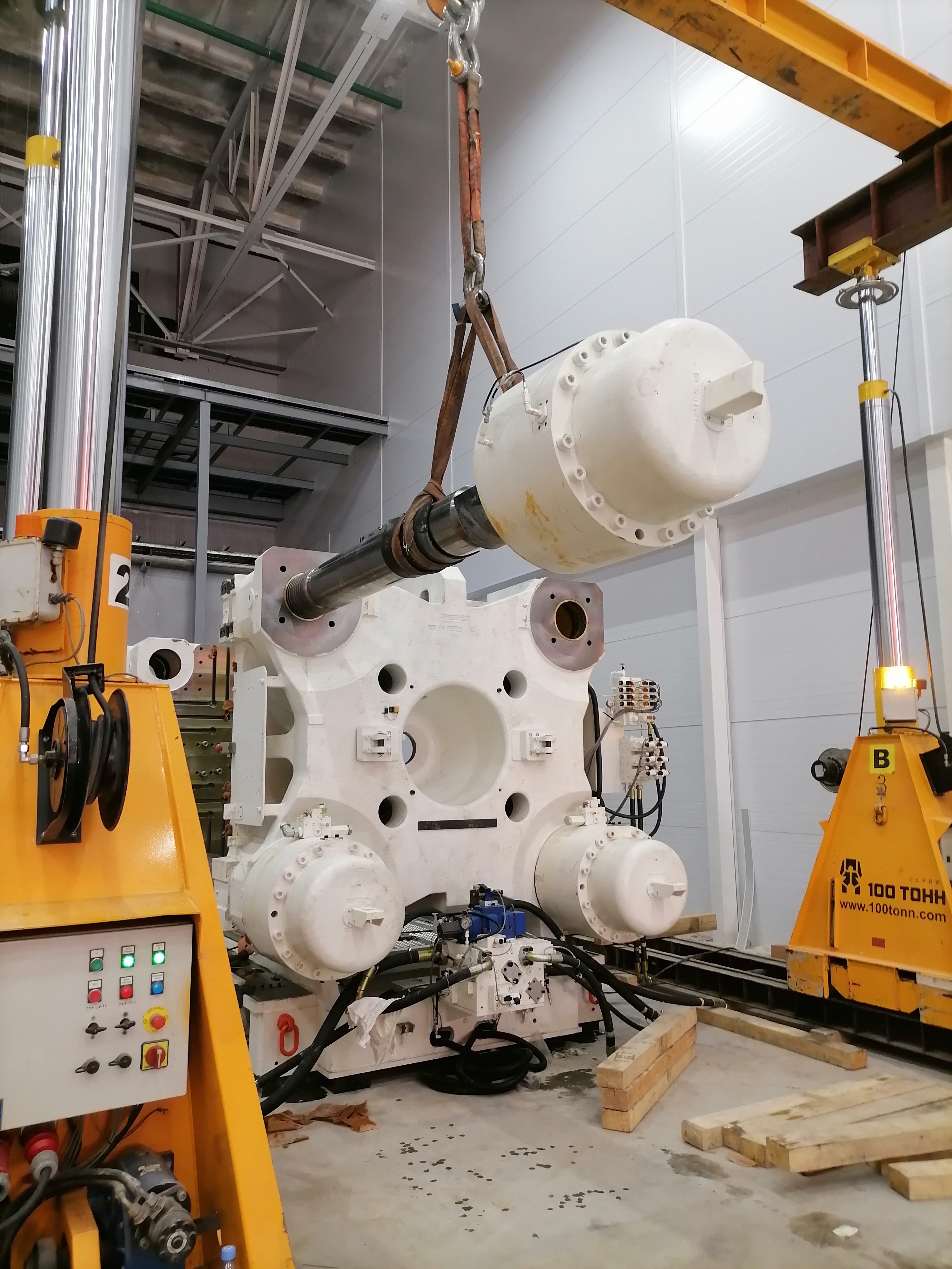 Монтаж термопластавтоматов Haitian JU21000 III и JUPITER III JU18500 ...