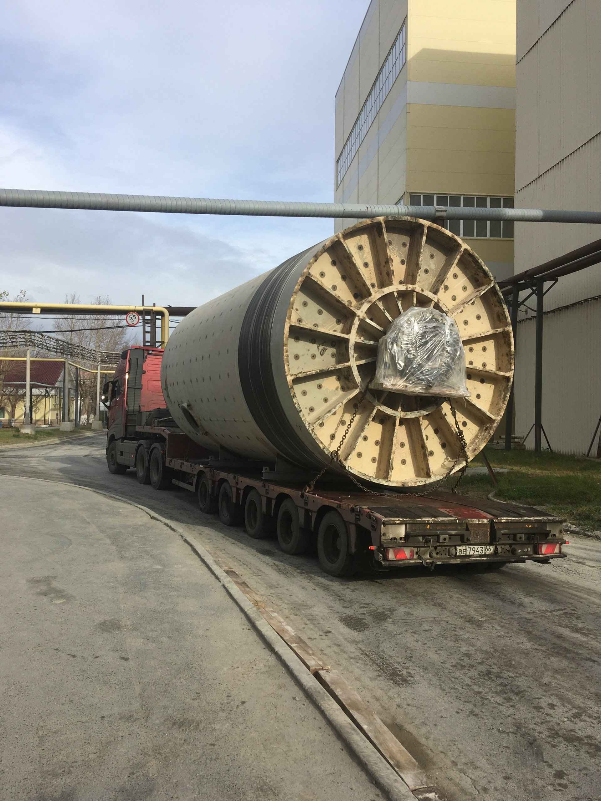 Перевозка мельницы для керамического производства