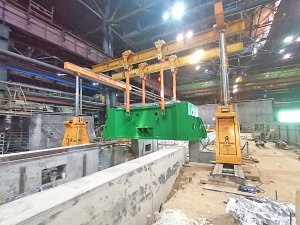 Демонтаж и монтаж термопластавтомата