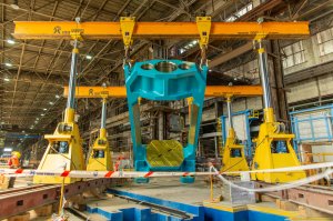 Выгрузка и установка станин