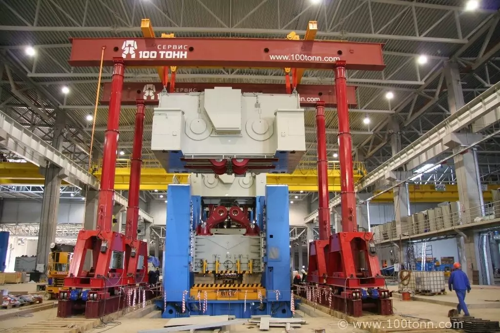 Сборка прессовой линии Fagor общим весом около 4000 тонн