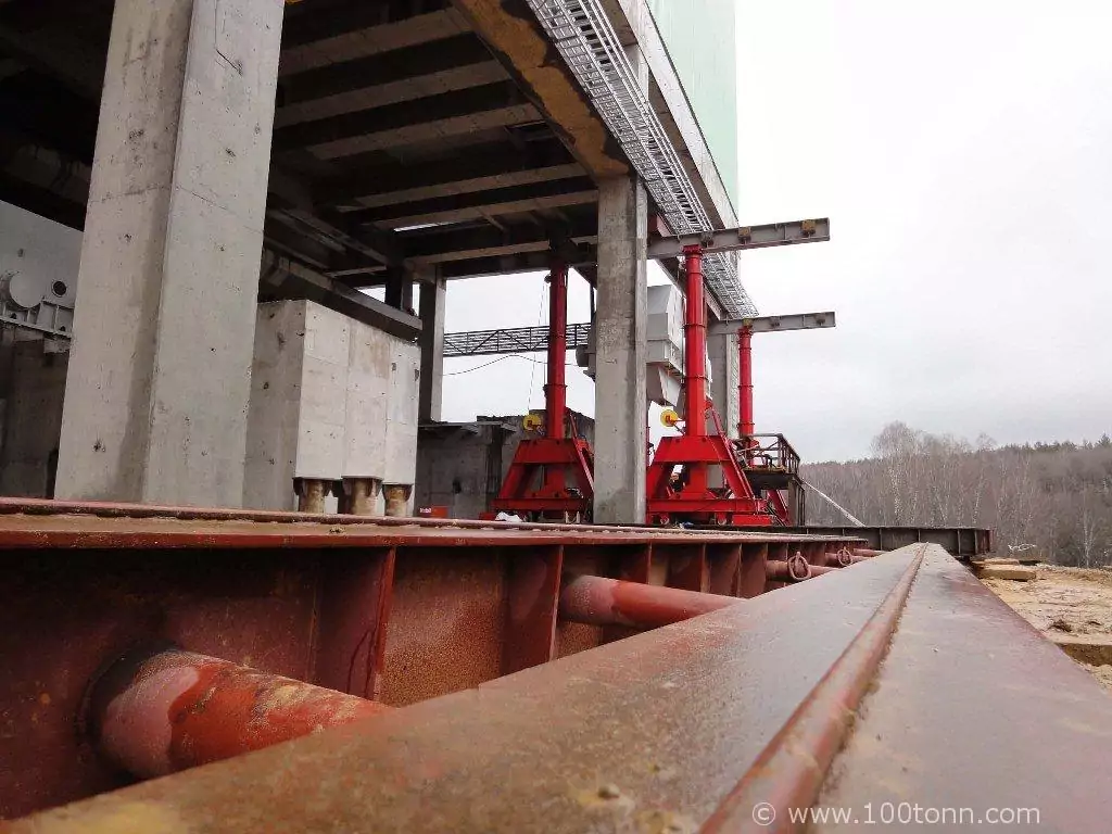 Монтаж редукторов на Новогуровском цементном заводе