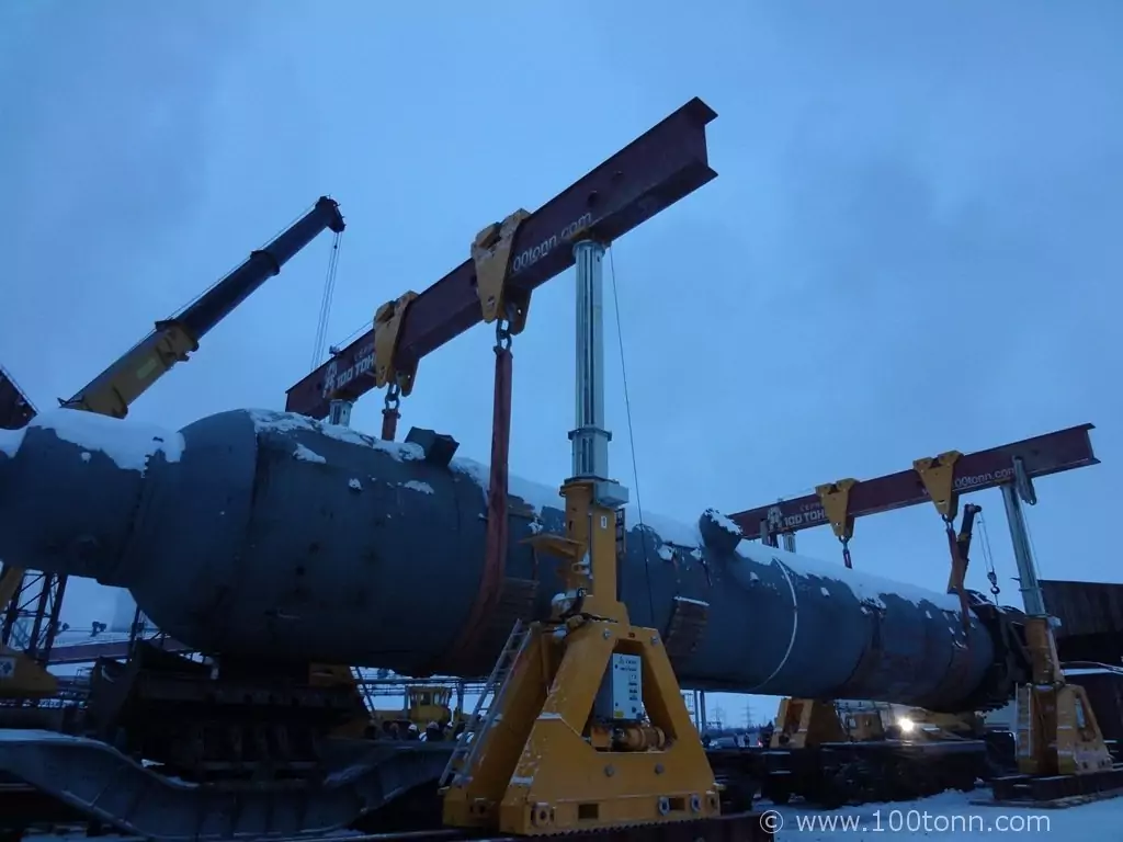 Перегрузка с ж/д на авто реактора 320 т в Череповце