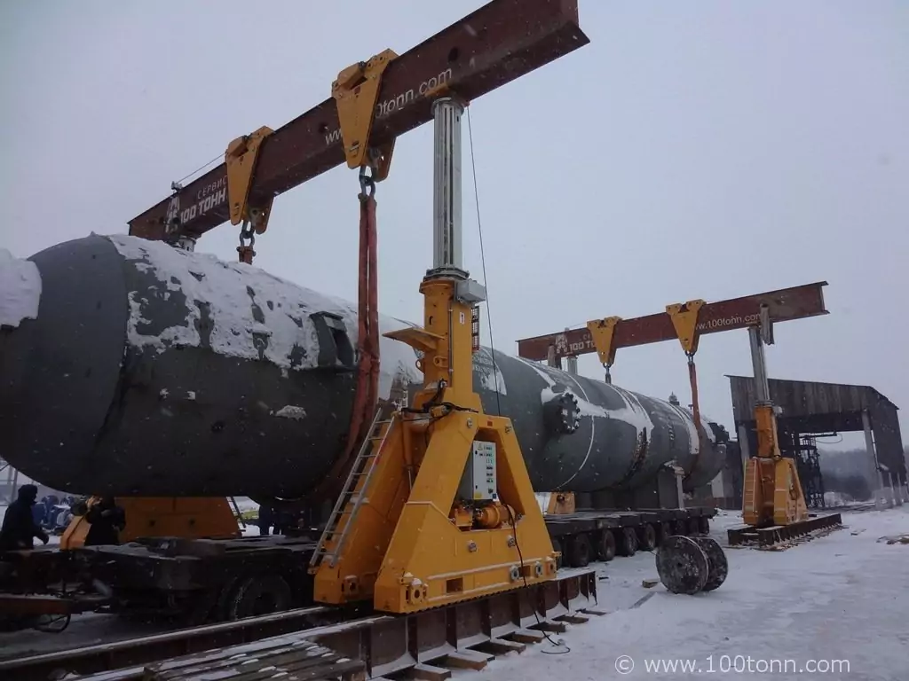 Перегрузка с ж/д на авто реактора 320 т в Череповце