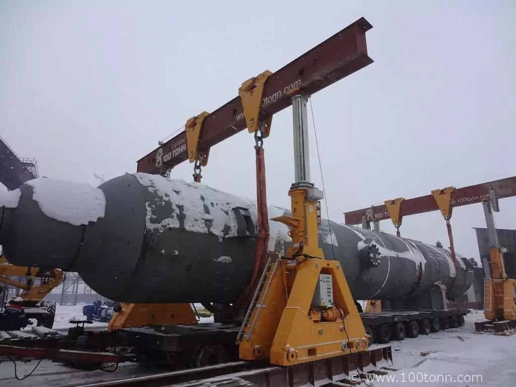 Перегрузка с ж/д на авто реактора 320 т в Череповце