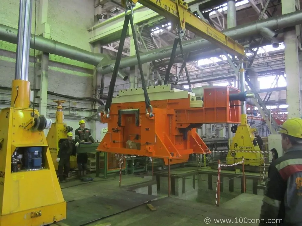 Монтаж ковочного пресса HYDROMEC HSF-1000 на ОМЗ (Орск)
