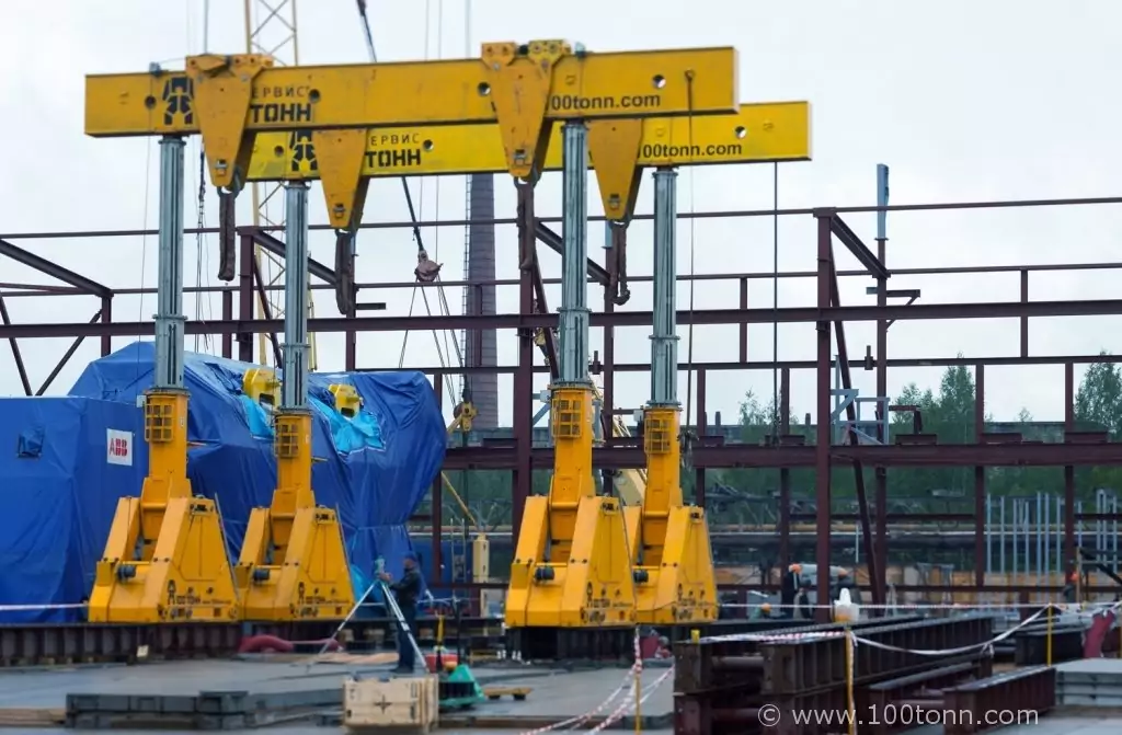Выгрузка и установка на фундамент двигателей Wartsila и генераторов ABB в Тихвине