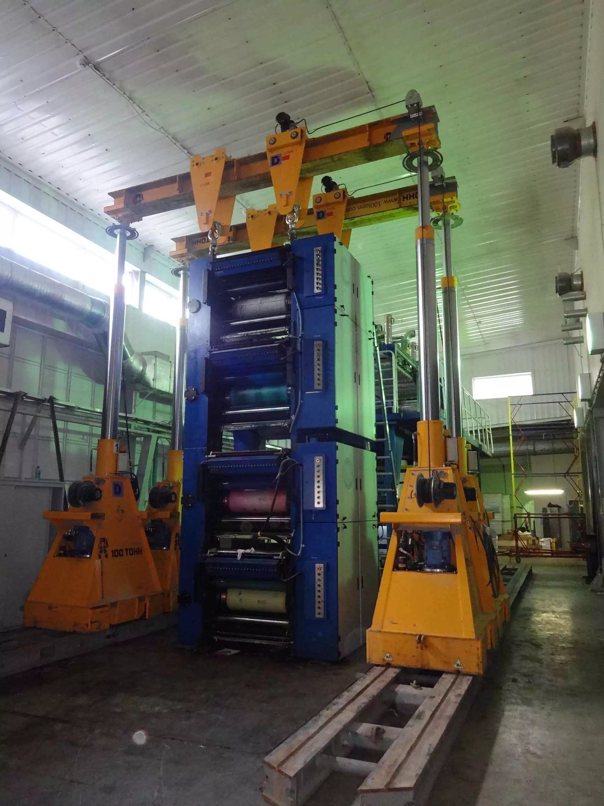 Демонтаж рулонной печатной машины GLOBAL WEB SYSTEM в Москве Демонтаж рулонной печатной машины GLOBAL WEB SYSTEM в Москве