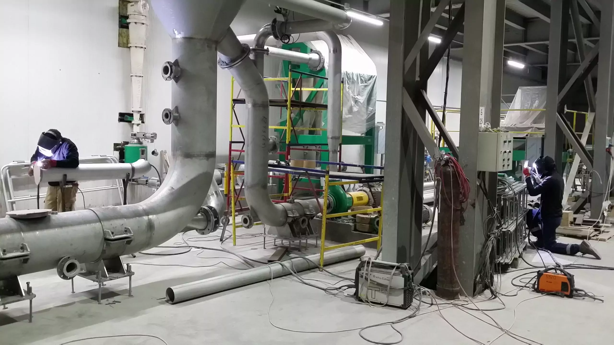 Монтаж бумагоделательной машины