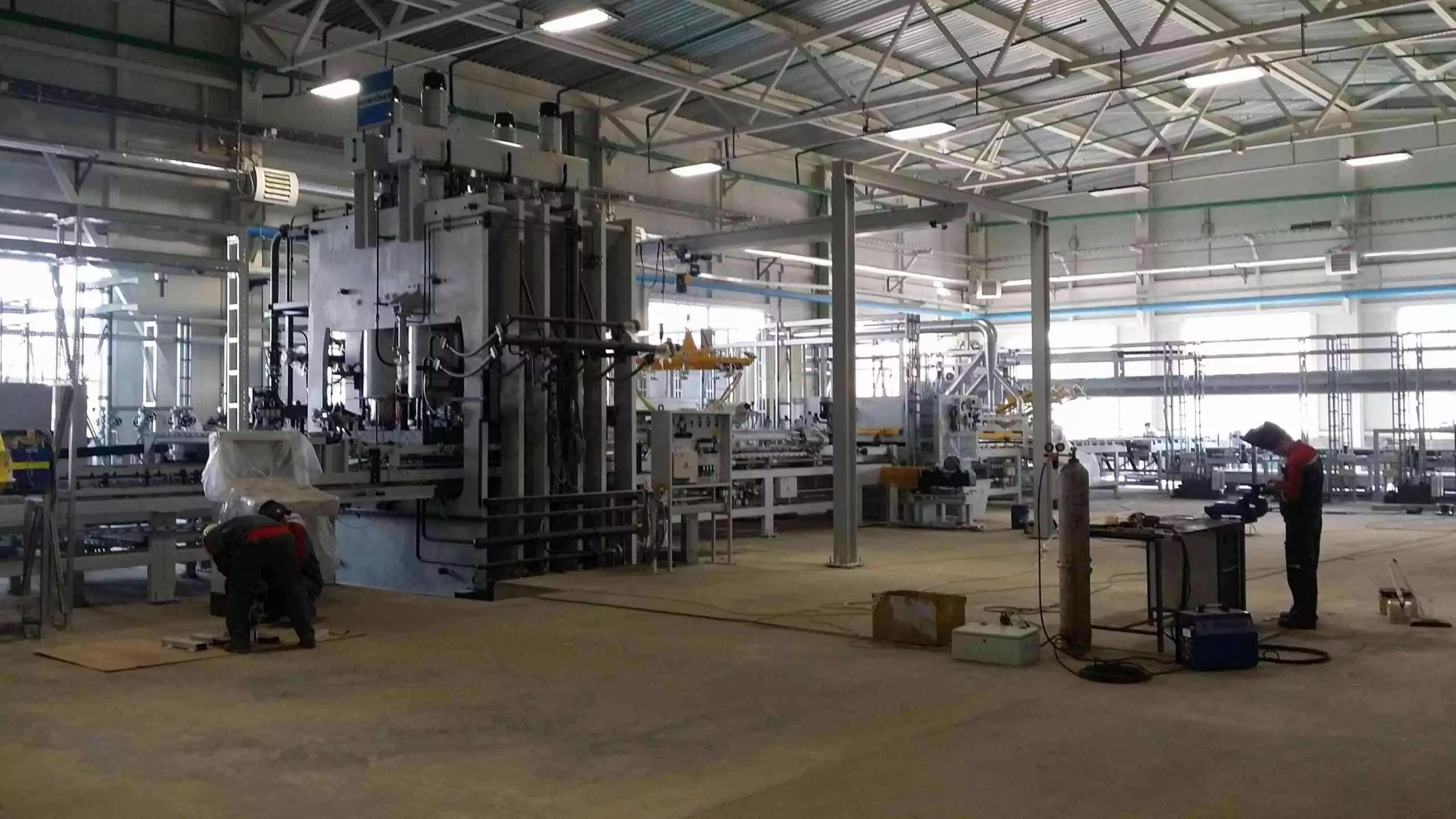 Монтаж линии ламинирования Wemhoner Монтаж линии ламинирования Wemhoner