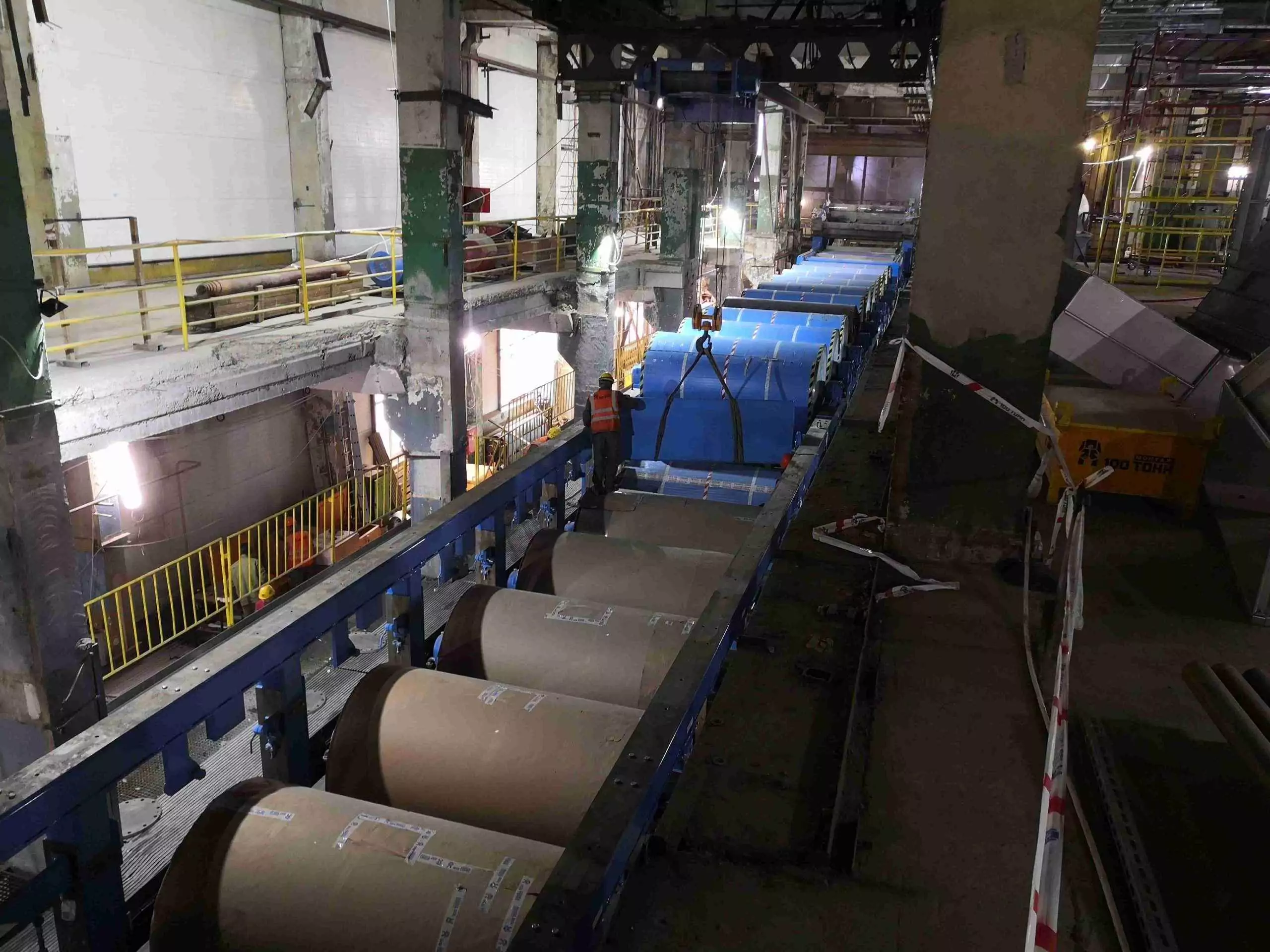 Монтаж картоноделательной машины