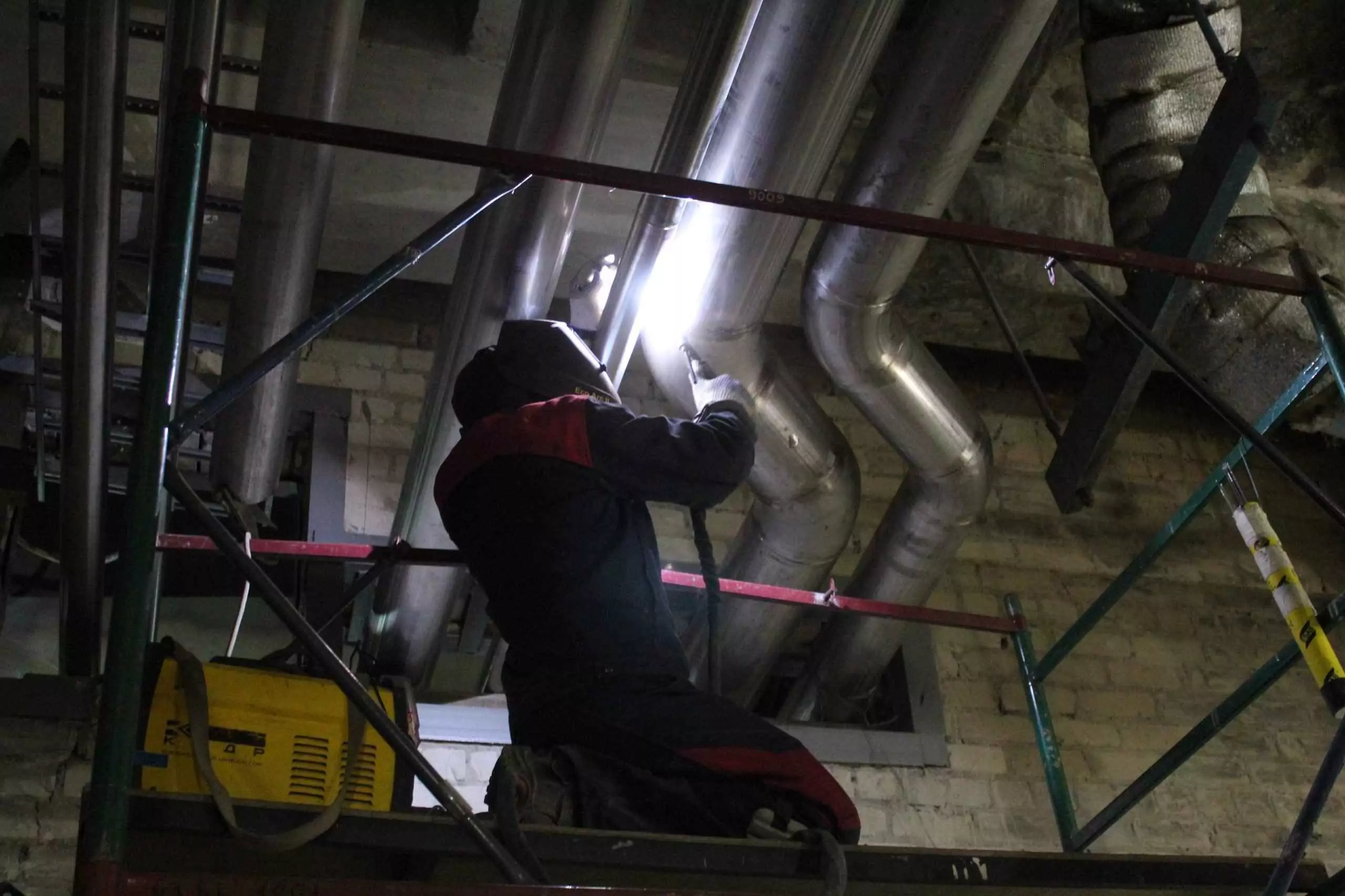 Сварочные работы при модернизации БДМ