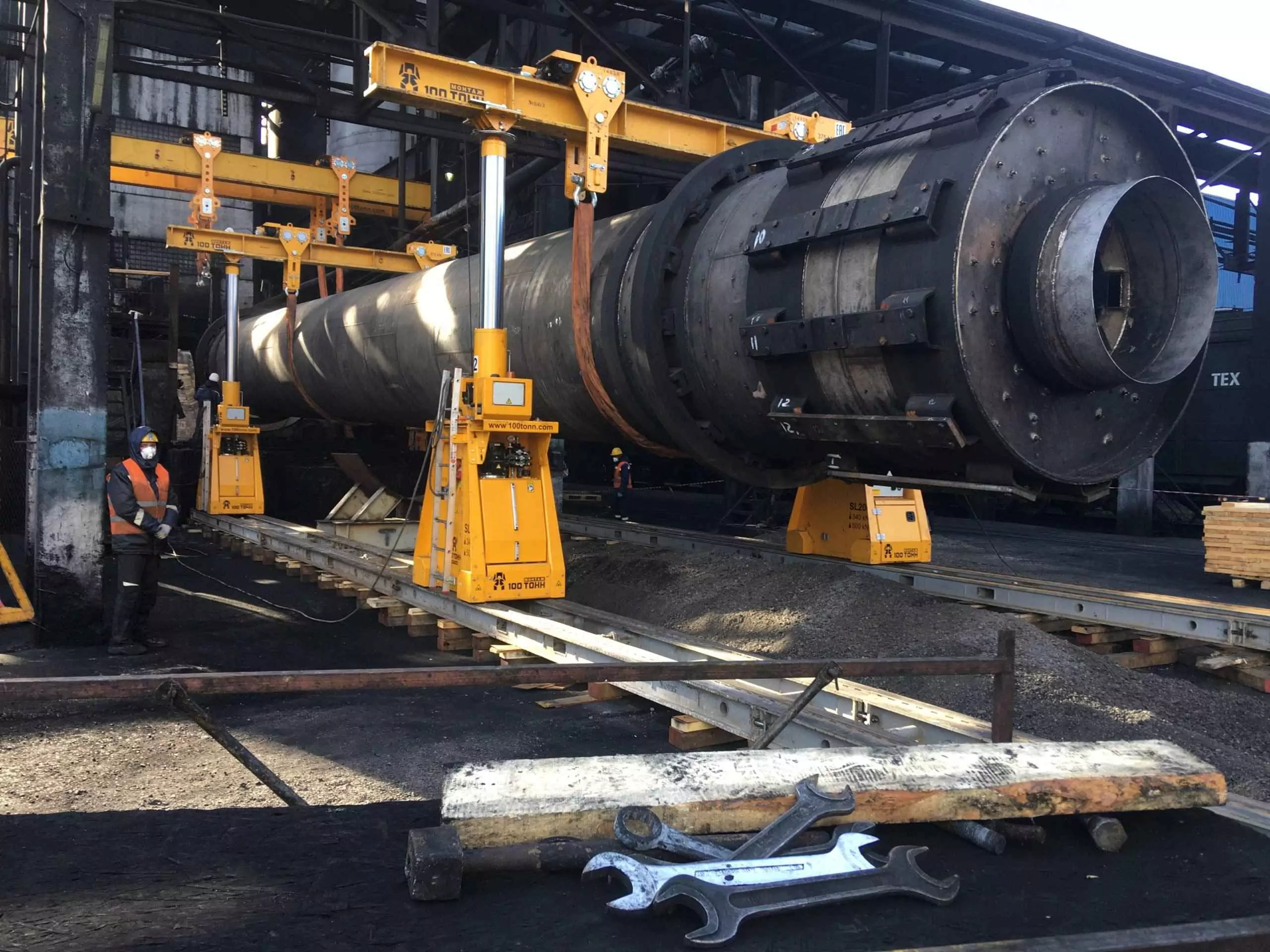 Перемещение барабана сушильной печи с помощью портала