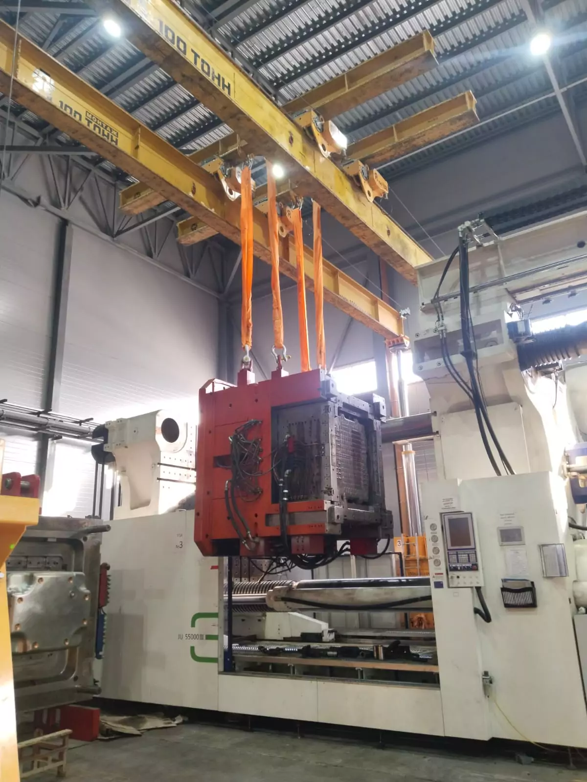 Демонтаж и монтаж пресс-форм ТПА Haitian